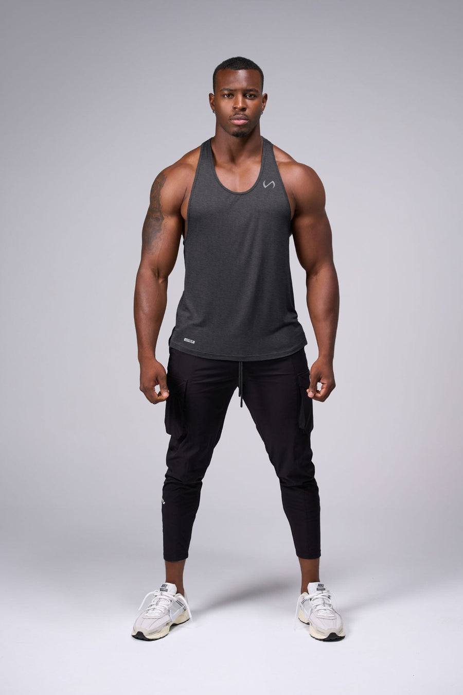 Front View Of Tactic Performance Bamboo Tank in Dark Heather Color