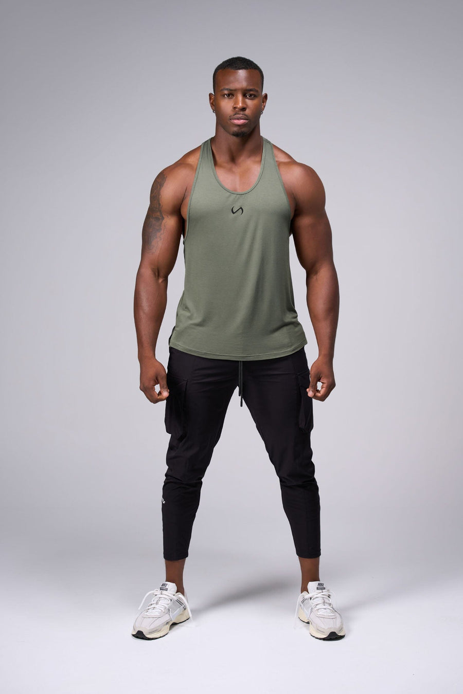 Front View of Sage Elevate Bamboo Stringer Tank