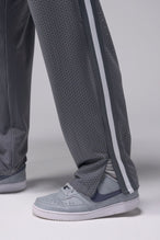 Side View of Evolve Mesh Track Pants – Men’s Joggers & Sweatpants Quiet Shade 