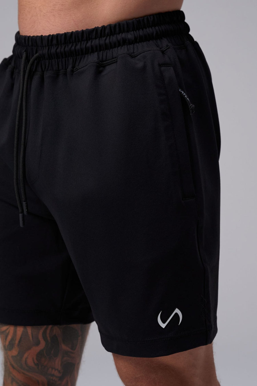 Front View Of Men's Gym-To-Street® 6.5" Shorts in black